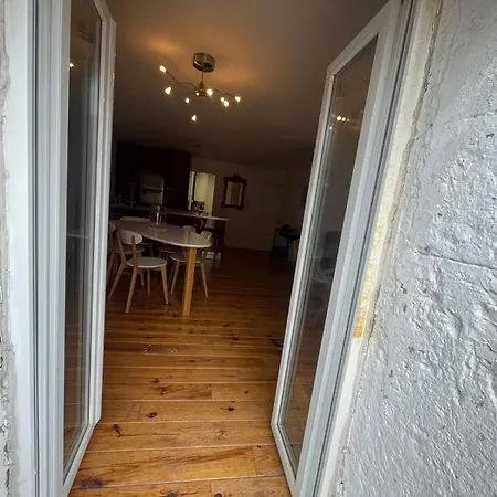 - Coeur De Et Halles Apartment *