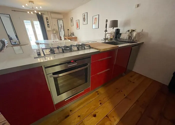- Cœur De Et Halles Appartement Sète